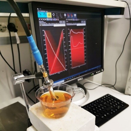 permittivity and conductivity of the simulating liquid must be same as human tissue 